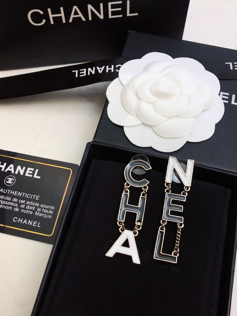 Ch**el earrings